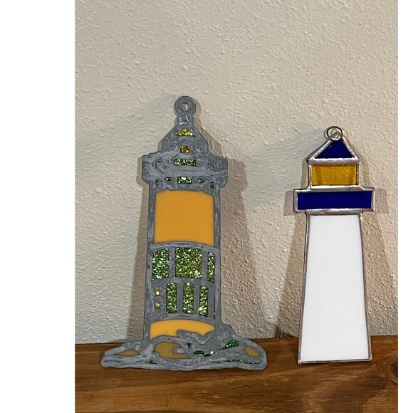 Lot of 2 Lighthouse Ornaments Stained Glass & Glitter Resin Coastal Beach Decor - Picture 6 of 7